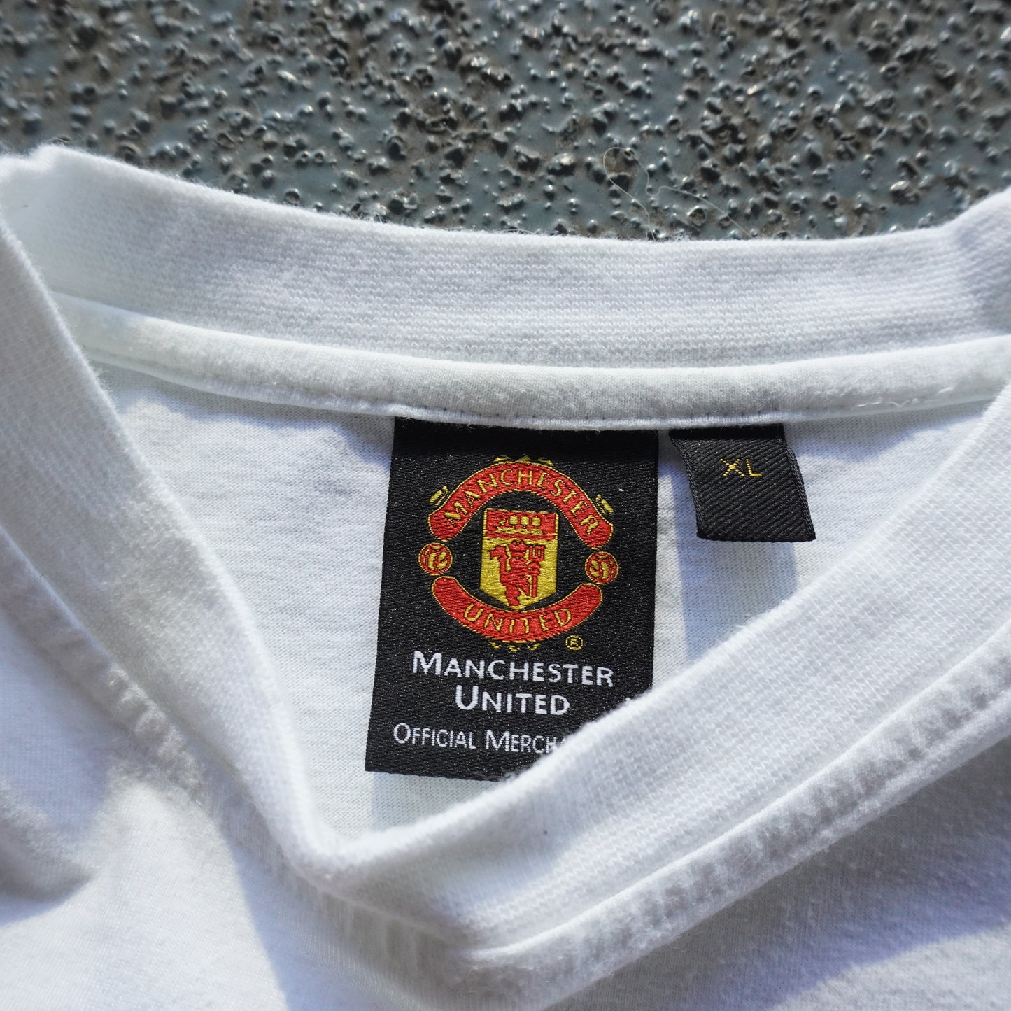 2001 Manchester United Three In A Row League Champions XL