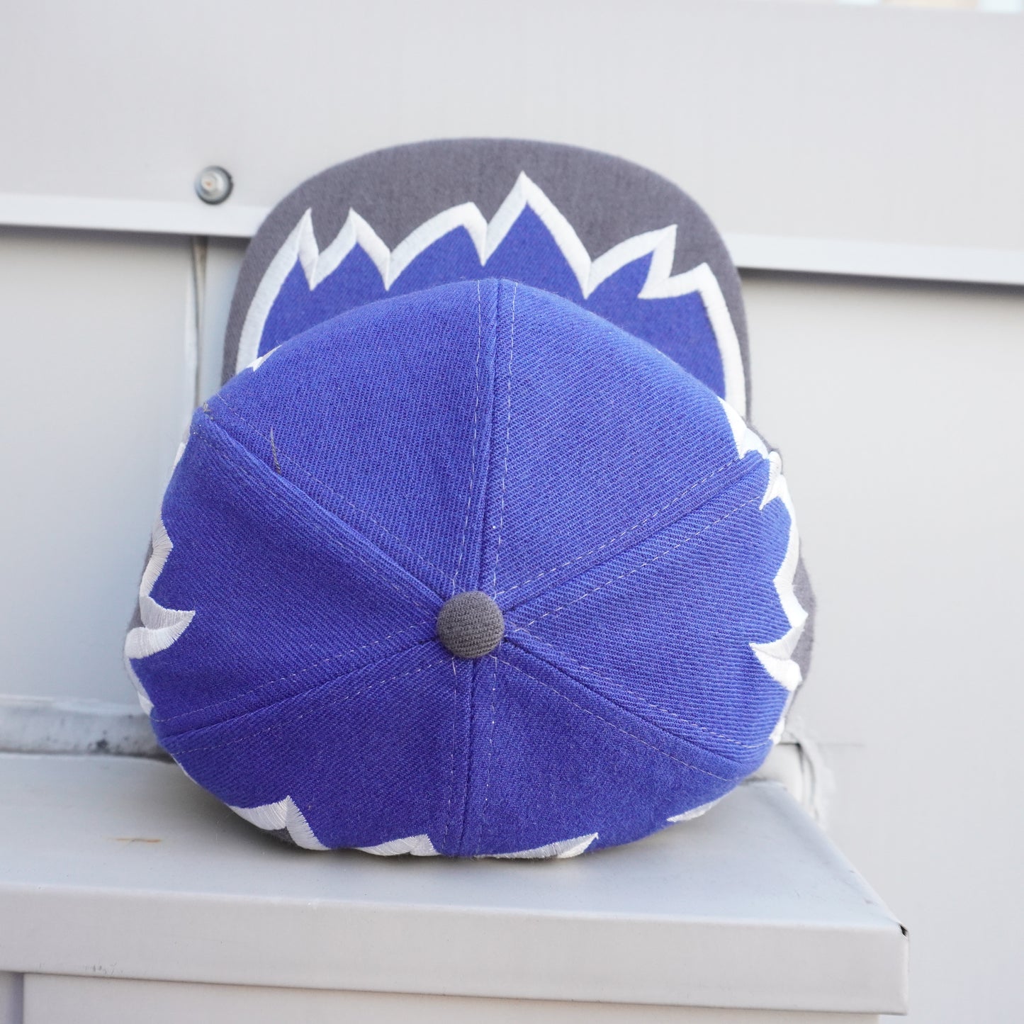 90s Umbro Manchester United Flame Design Snapback Blue