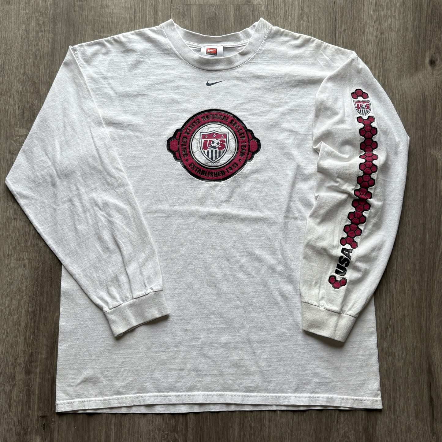 2000s Nike USA Soccer Center Swoosh Long Sleeve L