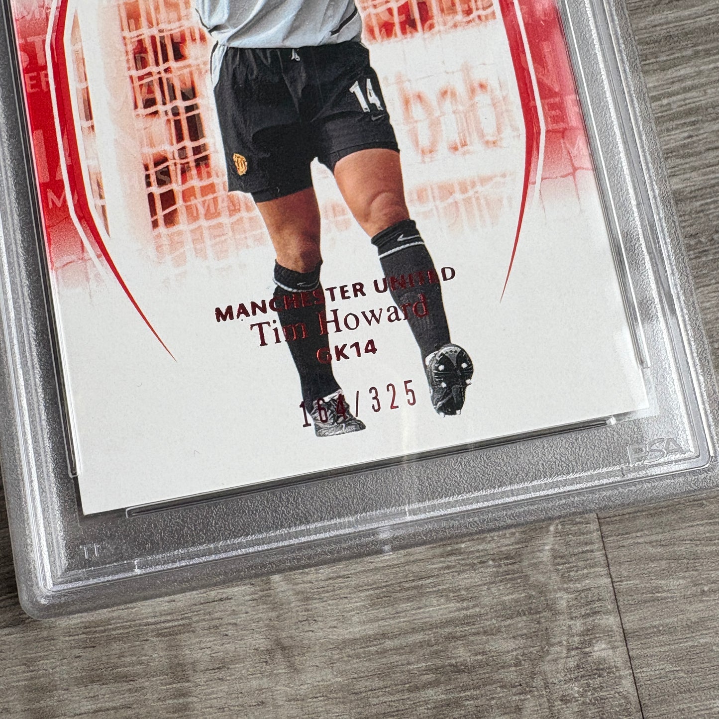2004 SP Authentic Manchester United Tim Howard Red /325 PSA 9