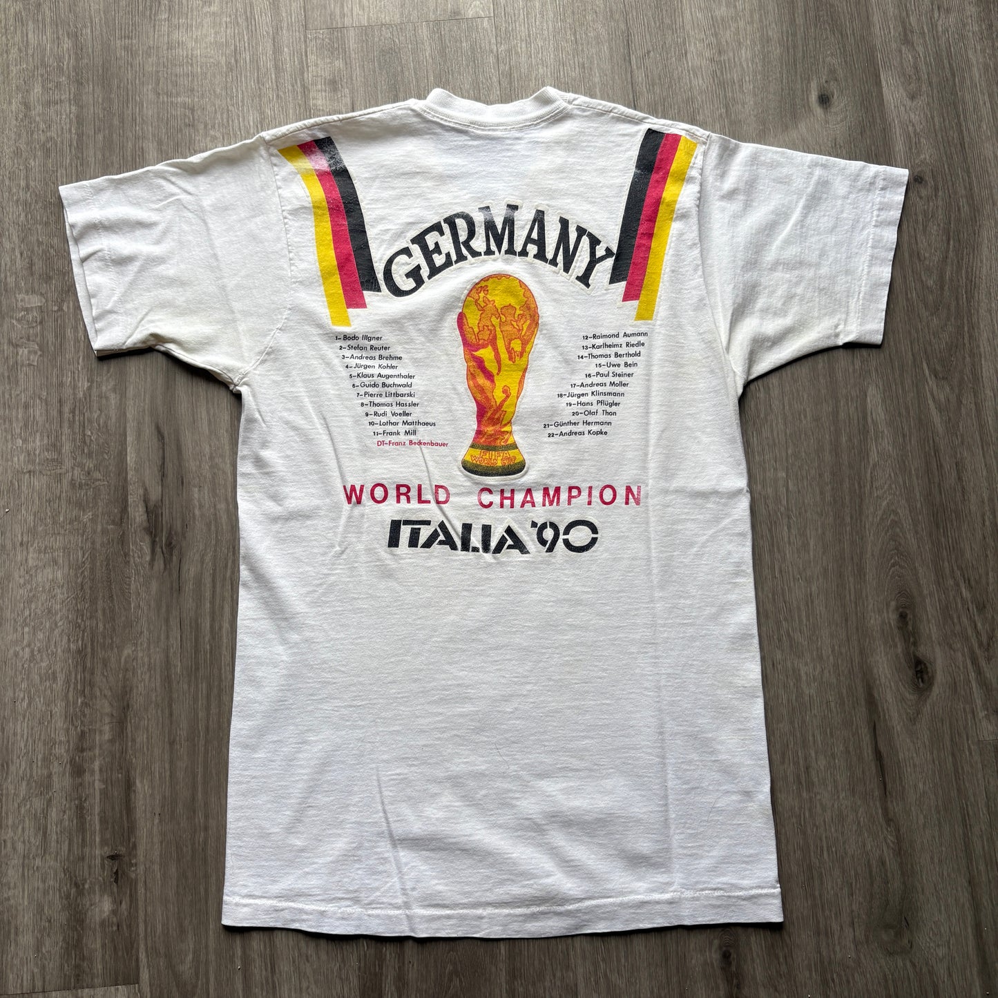 1990 World Cup Germany Champions Full Roster Tee L