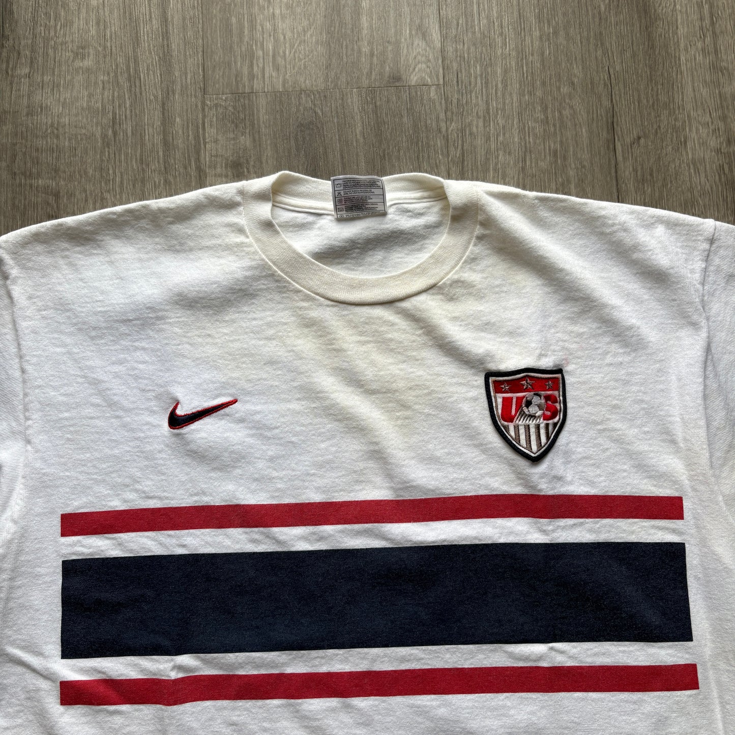 90s Nike Team USA Soccer Tee Embroidered L